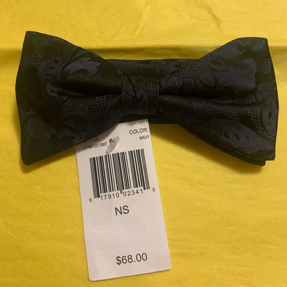 Men’s Bow tie